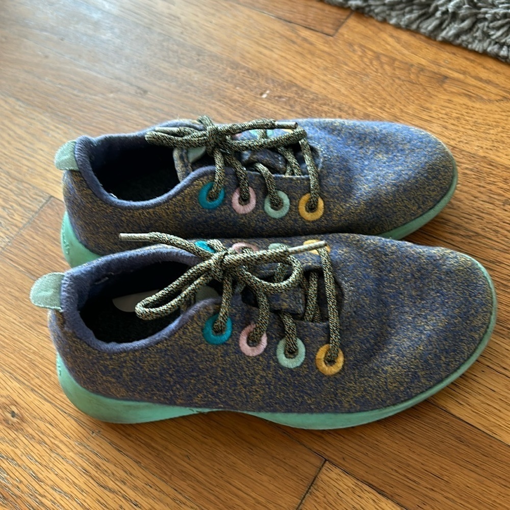 Allbirds Wool Runner Wowza Blue Sneakers Size Y1